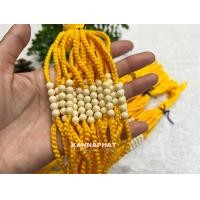 ราคา ด้าย สายสิญจน์ มัดมือ 4 สีขายดี ด้าย 9 เส้น ลูกปัด 5 เม็ด สัญลักษณ์ ครูบาบุญชุ่ม (20050170068)