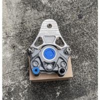 ราคา ปั้มล่าง หลัง SONIC DASH LS TENA ปักข้างหลัง8 1 พร้อมขาจับ น็อต ปั๊มเบรคหลังโซนิค ปั้มแต่งโซนิค ปั้มล่างโซนิค (16657119923)