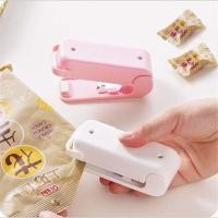 ราคา SuperHome พร้อมส่ง เครื่องมือซีดถุง ที่ซีลถุง ซีลพลาสติก เครื่องซีลถุง เครื่องซีลปากถุง เครื่องซีลพกพาขนาดเล็ก ที่ซีลถุง C 0012 (9080346277)