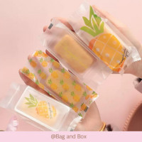 ราคา ถุงชีสทาร์ตสับปะรดลายสตอเบอรี่ ถาดใส่ชีสทาร์ตสับปะรด ถุงใส่พายสับปะรด (18675407198)