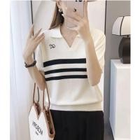 ราคา เสื้อยืดแขนสั้นเปิดไหล่สีดำและสีขาวสำหรับผู้หญิงเสื้อขนาดเล็กเก๋ไก๋แบบสั้นผ้าไอซ์ซิลค์สำหรับฤดูร้อน (19987970303)