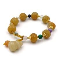 ราคา JADE หยกพม่าแท้แกะสลักลายดอกบัว สีน้ำผึ้ง ขนาด 12 มม คั่นด้วยหินนำโชค 7 แบบ งานhandmade by siamonlineshop (7489353733)