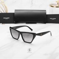 ราคา แว่นกันแดด YVES SAINT LAURENT SL M103F 001 (20820461061)