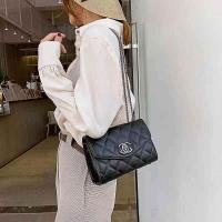 ราคา LK8NEW กระเป๋าสะพายข้างมินิCCสายโซ่ กระเป๋าสะพายพาดลำตัว รหัส CCโซ่ (12732267754)