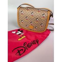 ราคา New Mickey X Gucci GG Small Shoulder Bag สะพายข้างมิกกี้ หนังแคนวาส ปรับความยาวสายได้ MB 314 (17305860362)