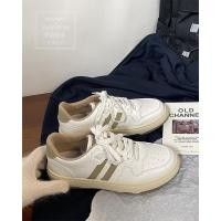 ราคา MISTERY รองเท้าผ้าใบหนัง PU รุ่น SCAL สีขาว MIS 556 (20766056127)