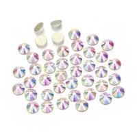 ราคา คริสตัลตกแต่ง คริสตัลอัญมณี เล่นไฟ คริสตัลAB 6mm 50 pcs เพชรประดับ เพชรติดเล็บ เพชรติดพระ แก้วคริสตัล (20330729862)