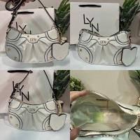 ราคา กระเป๋าสะพาย lyn รุ่น boogie สวยเกร๋สไตล์บาลอง (19627336490)