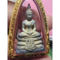 ราคา พระหลวงพ่อโสธร ปี 2538 รุ่นกรมตำรวจ 80 ปี เนื้อเงินพ่นทราย พร้อมเลี่ยมกรอบทองคำแท้ องค์จริงสวยมากครับ (13878117850)