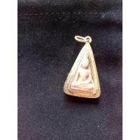 ราคา พระนางพญา กรุสุโขทัย เหลี่ยมทองแท้ พระเก่าสะสม ของแท้ พร้อมส่ง (18059210373)