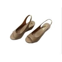 ราคา yeong yeou รองเท้าแตะแฟชั่นหนังออยส้นเตารีดรัดส้น รหัสyy2346 (4698124204)