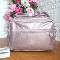 ราคา กระเป๋าสะพาย KIPLING DEENA SHOULDER BAG K15249 กระเป๋าสะพายขนาดกลาง วัสดุ Polyester100 (2250294612)
