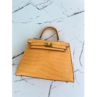 ราคา พร้อมส่ง มีเก็บปลายทาง กระเป๋าแฟชั่น สะพายข้าง KL 25 CM crcodile PU (11173007211)