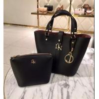 ราคา NEW SET LYN HANDBAG CROSSBODY BAG ใหม่ กระเป๋าถือ 2 ใบ แม่ ลูก สุดคุ้ม กระเป๋าสะพายข้าง กระเป๋าสะพาย ของแท้ 100 (15112195616)