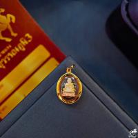 ราคา จี้พระหลวงปู่ทวด ทรงไข่ รูปไข่ วัดช้างไห้ เลี่ยมกรอบทอง 90 มีใบรับประกัน พระเลี่ยมทอง 511 0751 (7689743998)