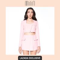 ราคา EXCLUSIVE MILIN Trapezoid neck long sleeve padded shoulder cropped jacket เสื้อแจ็คเก็ต แขนยาว ทรงครอป คอเหลี่ยมคางหมู เสริมไหล่ กระดุมหน้า Polda Top สีชมพู สีดำ (7470154826)