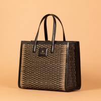 ราคา กระเป๋า Chaksarn รุ่น Medium Tote จากเสื่อกกทอมือผสมหนังวัวแท้ กระเป๋าถือ สะพายข้างทรงโททสี่เหลี่ยมขนาดเล็ก (21027102955)