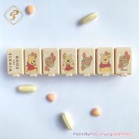 ราคา ฺBEST SALE กล่องใส่ยา ตลับใส่ยา แบบ 7 ช่อง ตลับใส่ยาขนาดพกพา ตลับยา ลายการ์ตูน ตลับยาพกพา กล่องยาพกพา ใส่ยาเม็ดใหญ่ได้ กล่องยา7วัน medicine box (7098252804)