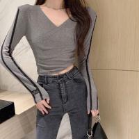 ราคา เสื้อยืดเเฟชั่นวัยรุ่นใหม่ เสื้อยืดแขนสั้น คอวีทรงเข้ารูปแขนยาว ใส่สบายมาก เสื้อยืดเเขนยาวรัดรูป (16580746119)