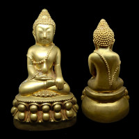 ราคา พระกริ่งนเรศวร เพชรกลับ ขนาดบูชา ฐาน5นิ้ว กะไหล่ทองตอกโค้ต กรรมการ หายากมาก ภายในบรรจุกริ่ง รับประกันของแท้ (16137535521)