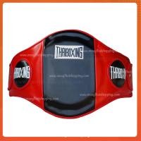 ราคา THAIBOXING เป้าป้องกันหน้าท้องหนังเทียม เป้าป้องกันหน้าท้อง เป้าท้อง เป้าล่อท้อง (16711777345)