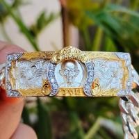 ราคา กรอบเลสทองสูตรพร้อมแผ่นปิดหลัง ใส่กับเลสหลวงพ่อรวยและเลสพระของหลวงพ่ออื่นๆได้ทุกรุ่น มีทุกรุ่นขนาด248บาททองสูตรทำจากเหรีญ50สตางค์ (8615012454)
