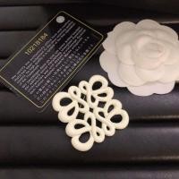 ราคา ต้นฉบับ Spanish Loewe Stone Brooch New Luojia high value copper plated real gold brooch foreign style hollow net red sweater buckle college style (19627931074)