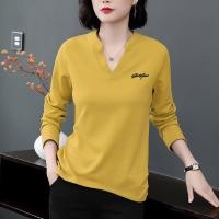 ราคา 100 เสื้อยืดผ้าฝ้ายผู้หญิงแขนยาวเสื้อยืดผู้หญิงสีเข้มของฤดูใบไม้ร่วงผู้หญิงคอวีเสื้อยาวปิดถึงก้นเสื้อยืดM 4XLขนาดพิเศษสีแดงสีชมพูสีฟ้า (4377020590)