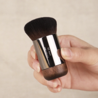 ราคา แปรงคาบูกิ MAKE UP FOR EVER Powder Kabuki (18795562595)