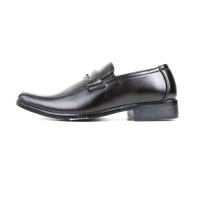 ราคา Heavy shoe รองเท้าในเครือแบบสวม แบรนด์ charled รุ่น RB8260 (19907551395)