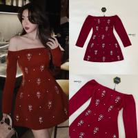 ราคา Miralyn Brand MRL082 ชุดเดรสแขนยาวปาดไหล่สีแดงเข้ม (21255716354)