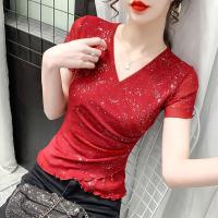 ราคา เสื้อยืดเสื้อเชิ้ตสไตล์เกาหลีแฟชั่นสีแดงสำหรับผู้หญิงเสื้อยืดเสื้อแขนสั้นรัดรูปแฟชั่นคอวีสำหรับฤดูร้อน (20431838017)