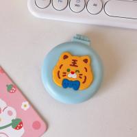 ราคา หวีกระจก แบบพกพา พับเก็บง่าย พกพาสะดวก ลายน่ารักๆ มาใหม่น้า วีกระจกทรงกลม ลายการ์ตูน ตลับหวีพร้อมกระจกแบบพับได้ (15881713482)