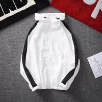 ราคา H Y clothes เสื้อคลุมแขนยาวผ้าร่ม jacket ใส่สบาย มี 2 สี ดำ นำ้เงิน แต่งแถบด้านข้าง (12009273225)