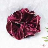 ราคา ยางรัดผม ผ้ารัดผมแบบโดนัทบิดเกลียว ผ้ากำมะหยี่ประดับเม็ดกลมสีทอง (16020980934)