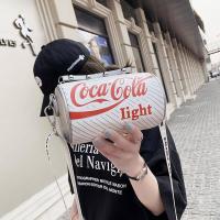 ราคา เกาหลีขวางกระเป๋า2021ฤดูร้อนใหม่แฟชั่น Coca cola Mens สลิงทรงกระบอก One กระเป๋าสายโซ่สะพายไหล่ขวดโค้กกีฬาน่ารักขนาดเล็ก (9582137056)