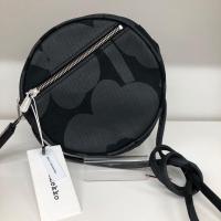 ราคา พร้อมส่ง Marimekko Liia pieni unikko shoulder bag ของแท้100 นำเข้าเองจากญี่ปุ่น (19387162754)