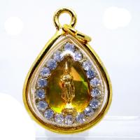 ราคา ใหม่ มาแรง ตรงปก ส่งไว เชิญบูชา จี้พระประจำวันเกิด วันจันทร์ ปางห้ามสมุทร สีทองล้อมเพชร เลี่ยมกรอบทอง By ONTIME24 (2078766266)