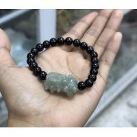 ราคา สร้อยแขนหยกดำ ขนาด8มิล พร้อมปี่เซี่ยหยกเจไดต์ (20609643163)