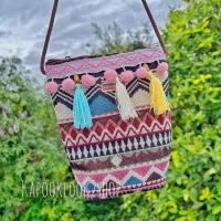 ราคา กระเป๋าสะพายข้าง พื้นเมือง งานผ้าทอ ลายอัพเดต กระเป๋าผ้าทอ กระเป๋าผ้า โบฮีเมี่ยน แต่งพู่ กระเป๋าสะพาย ขายส่ง (13258736519)