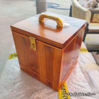 ราคา ถังออมสินไม้สักแพร่ ถังใส่เงิน ทรงสี่เหลี่ยมจตุรัส ขนาด 9 9 9 นิ้ว piggy bank กระปุกออมสินไม้สัก ถังใส่เงินไม้สัก (17694823554)