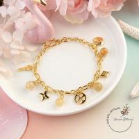 ราคา สร้อยข้อมือหินไหมทอง สร้อยข้อมือแฟชั่น สร้อยข้อมือหินมงคล ข้อมือหินแท้ เสริมโชคลาภ ค้าขาย พร้อมส่ง (18993416092)