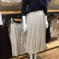 ราคา ฮูดดี้ 2022ใหม่ Uniqlo ฤดูใบไม้ผลิและฤดูใบไม้ร่วงและโจ๊กเกอร์เอวยางยืดไม่สมมาตรในวรรค2022กระโปรงจีบกระโปรงหญิง453476กระโปรงหน้าอกของชุด (16858798429)