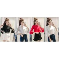ราคา ส่งเร็วพิเศษ PE029 New เสื้อดำ เสื้อคอวี แขนกระดิ่ง แต่งดีไซน์เก๋ๆ เป็นสร้อยแต่งห่วงที่คอ ทรงน่ารักมาก เนื้อผ้าซาร่าอย่างดี (702130786)
