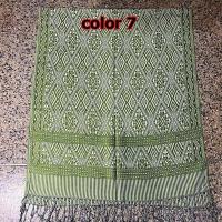 ราคา พร้อมส่ง ผ้าพันคอทอมือ ฝ้ายแท้ นุ่มๆ ลายเยอะมาก ขนาดผ้าพันคอ ผ้าคลุมไหล่ ผ้าพันคอผ้าคลุมไหล่ ผ้าลายไทย (16556446428)
