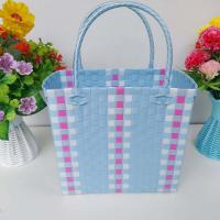 ราคา กระเป๋าสาน ตระกร้าสาน เส้นพลาสติกสาน กระเป๋าสานเส้นพลาสติก กระเป๋าถือ กระเป๋าจ่ายตลาด กว้าง13ยาว24สูง23cmขอบปากตะกร้า (3479348233)