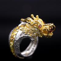 ราคา แหวนมังกรลำตัวประดับพลอยบุษราคัม คาบพลอยทับทิม ตัวเรือนเงินแท้ 92 5 ชุบทอง ไซส์นิ้ว 63หรือเบอร์ 10 5 US สินค้ามีใบรับประกันจากทางร้าน (21293902469)