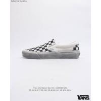 ราคา แวนส์ Vans Classic Slip On Checkerboard Sneakers Versatile Low Top Casual Skate Shoes ของ แท้ รองเท้ากลางแจ้ง รองเท้าผ้าใบ ได้ทั้งชายหญิง แฟชั่นสตรีท ระบายอากาศได้ รองเท้าผ้าใบ รองเท้าบุรุษและสตรี (20
