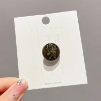 ราคา ป้ายโลหะกับบุคลิกภาพแฟชั่นฤดูร้อนกางเกงยีนส์ (14507453085)