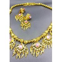 ราคา ชุดสร้อยคอ ต่างหู เครื่องประดับชุดไทย เซต สร้อยคอ ต่างหู ประดับ พลอยสี เพชรสี (495592161)